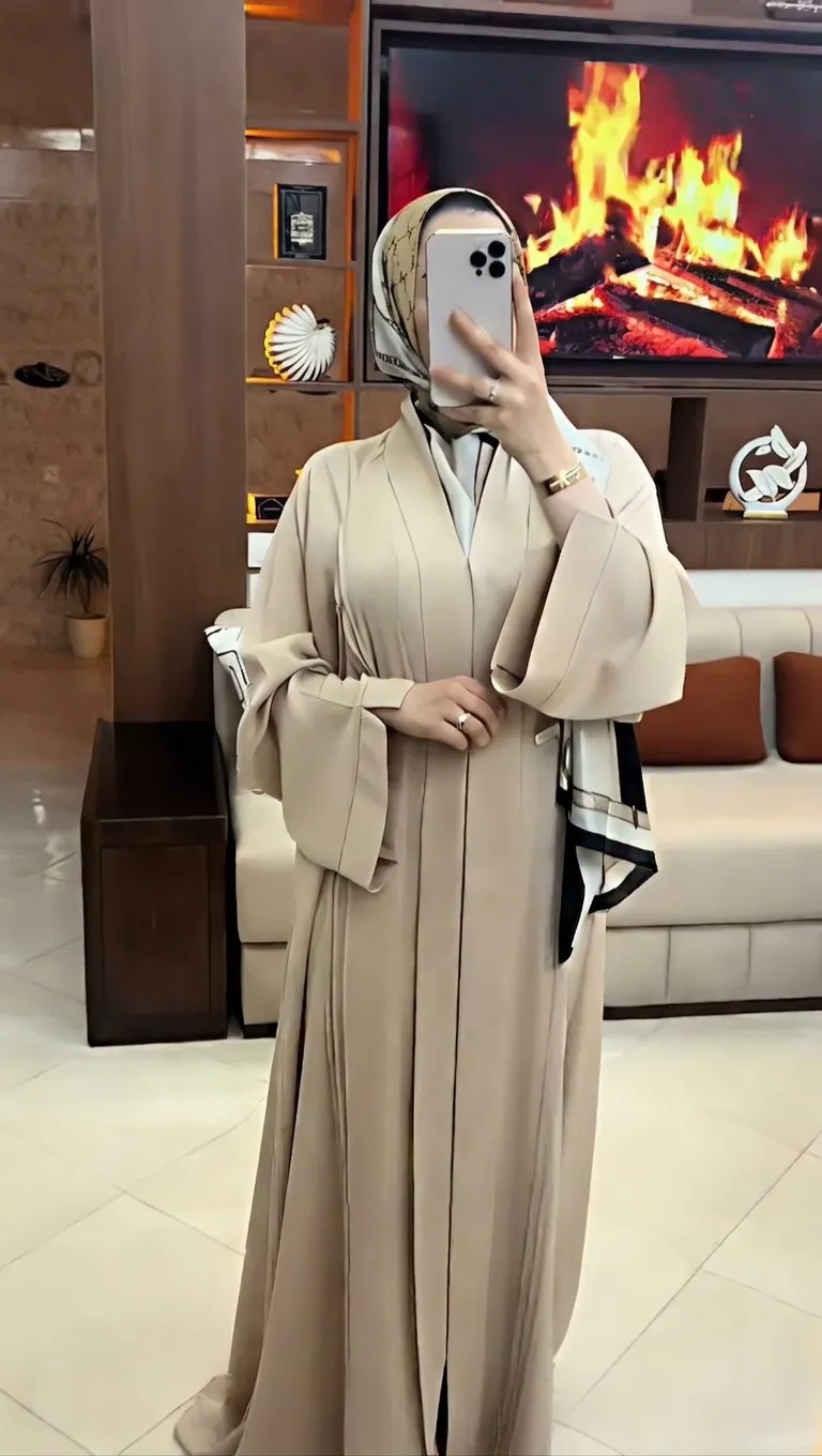 عباية استار