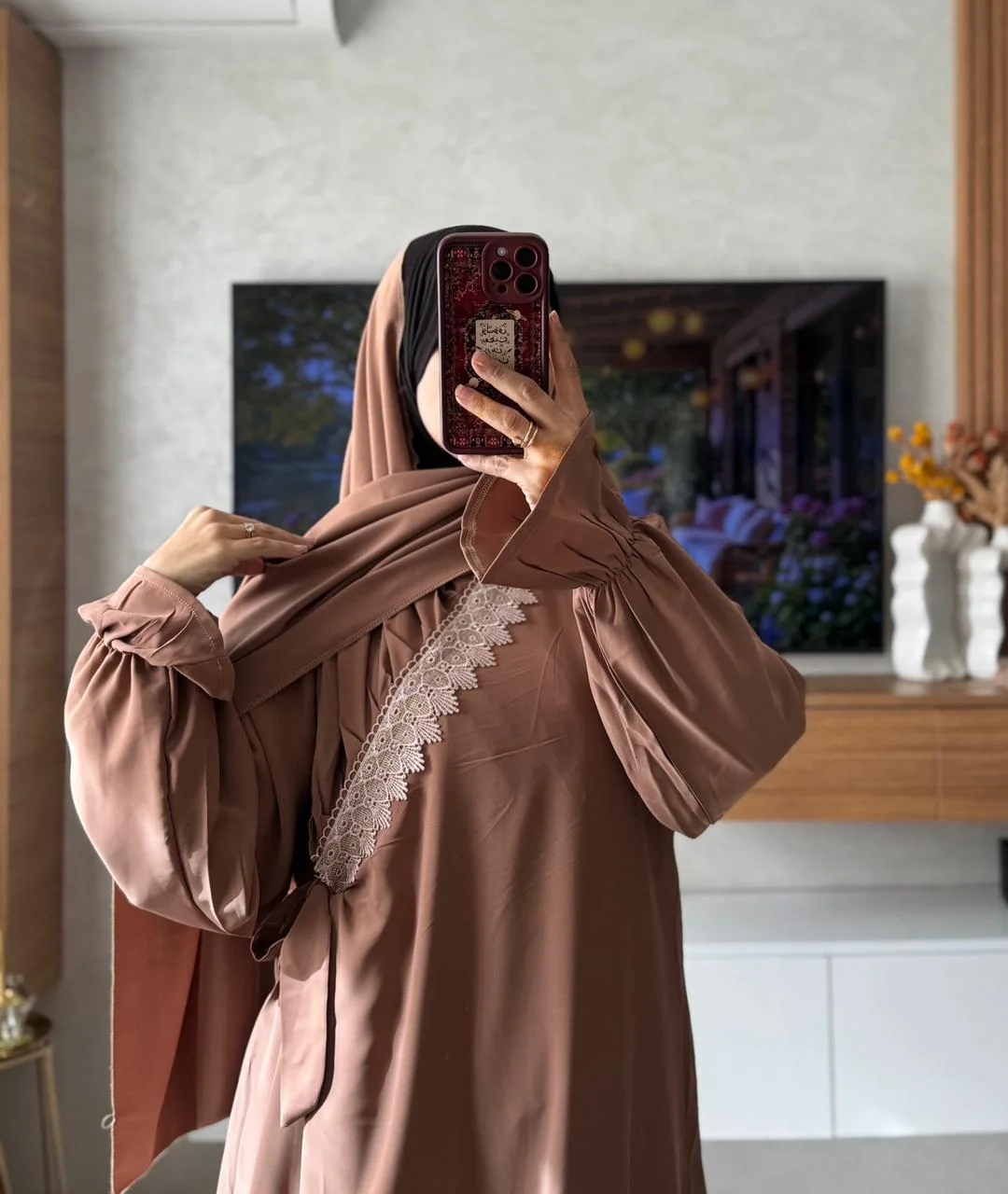 ✨ عباية راقية بتفاصيل فاخرة 270 درهم✨