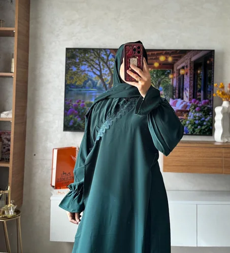 ✨ عباية راقية بتفاصيل فاخرة 270 درهم✨