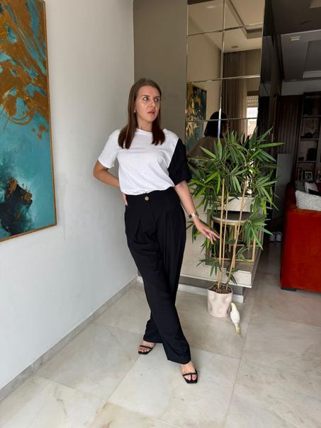 Ensemble fluide pantalon et teechirt noir et blanc