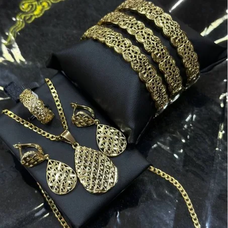 أونصومبل البلاكبور