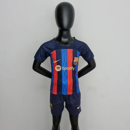 KIT 2 PIEZAS NIÑO. FC BARCELONA