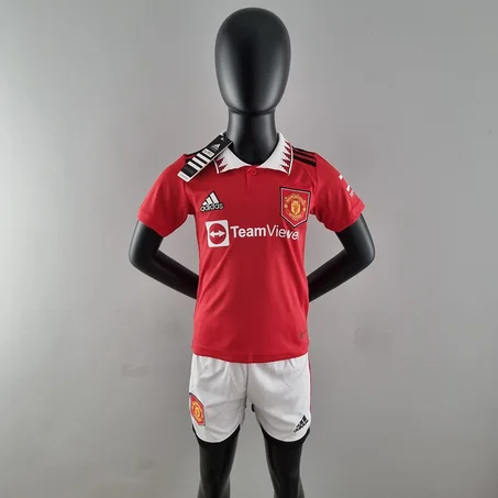 CONJUNTO 2 piezas KIT NIÑO. MAN UNITED