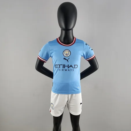 CONJUNTO 2 piezas KIT NIÑO. MAN CITY