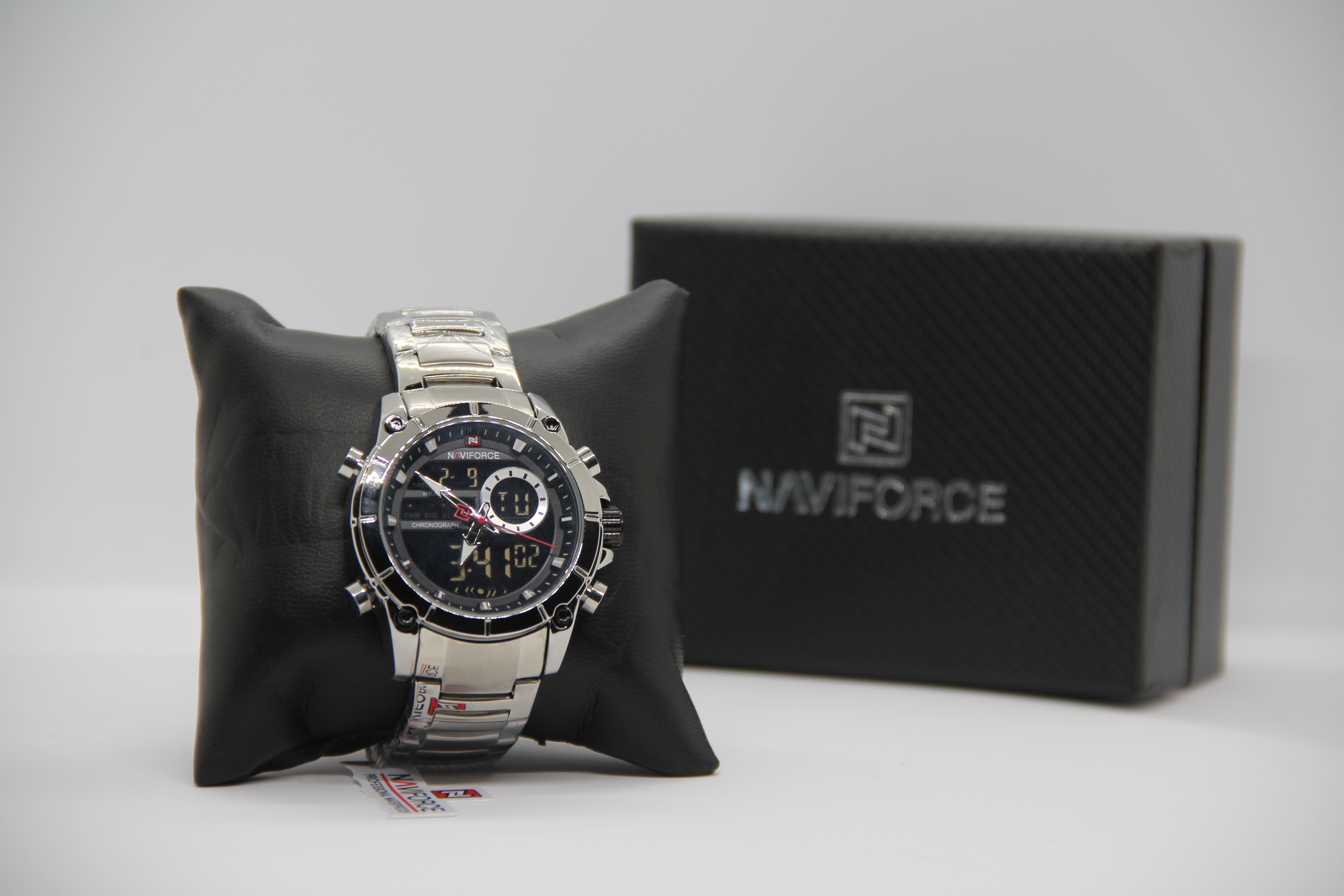 Naviforce 9163 on sale