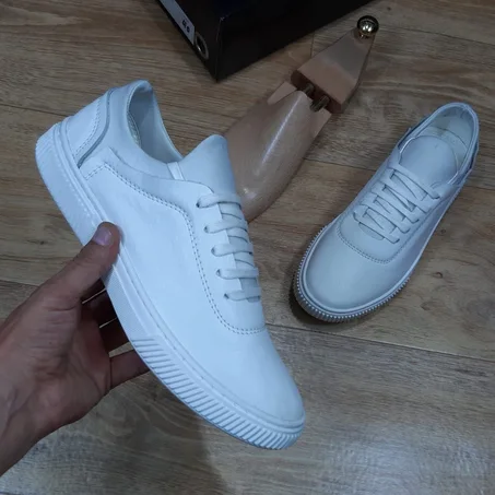 سبرديلة من الجلد الخالص