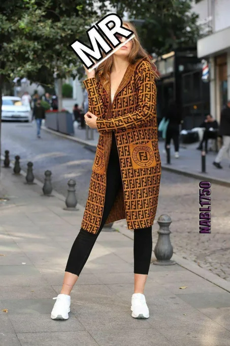 تريكو بالكابيتش بألوان رائعة