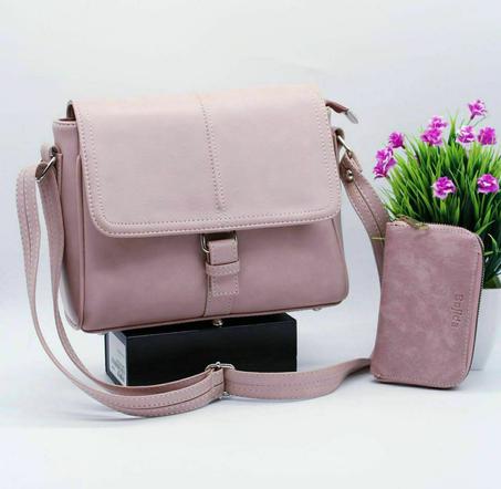 حقيبة يد جميلة وانيقة  مع بوشيط