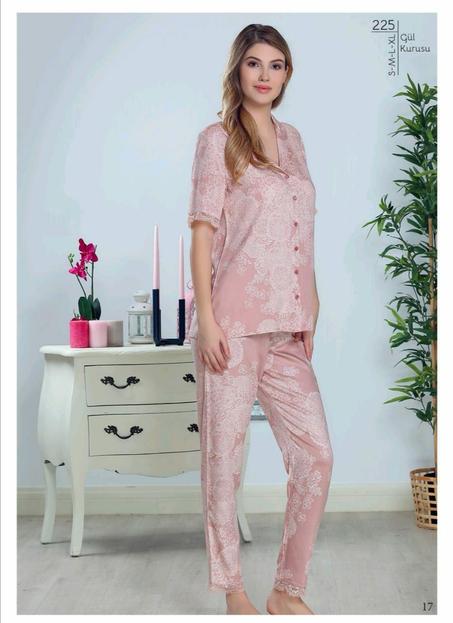 Pyjama en coton importé de Turquie