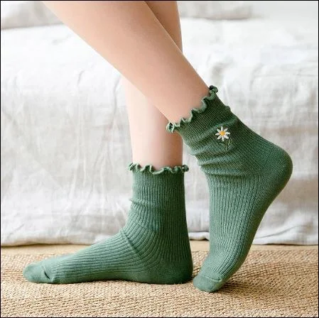gathered socks, floral pattern, kawaiiWomen's