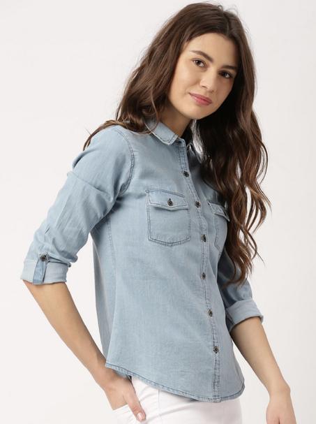 ملابس النساء