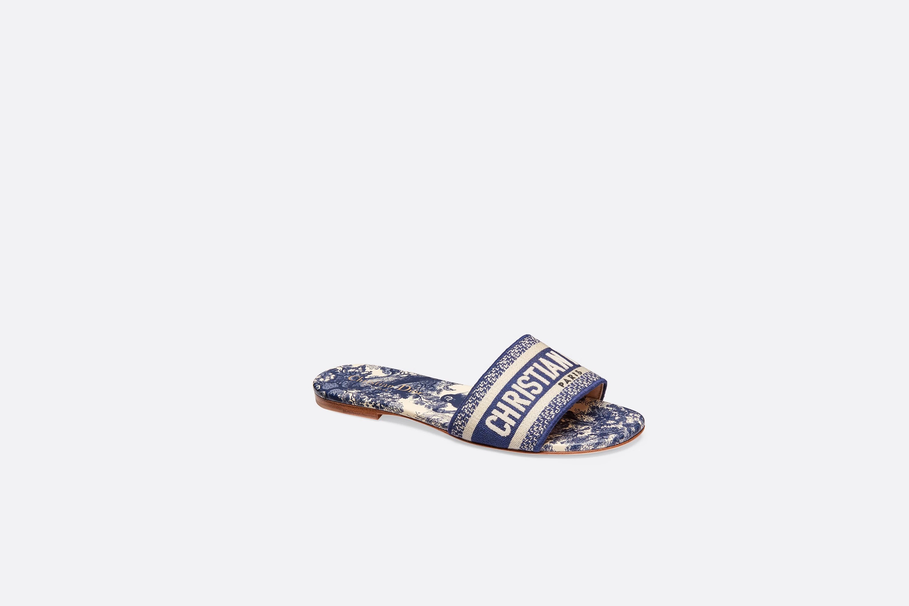 stores/kazkan/products/6PF1V1nXHQT3d4KTPqaILZYblMyG5AohqpRIGv2j.jpeg