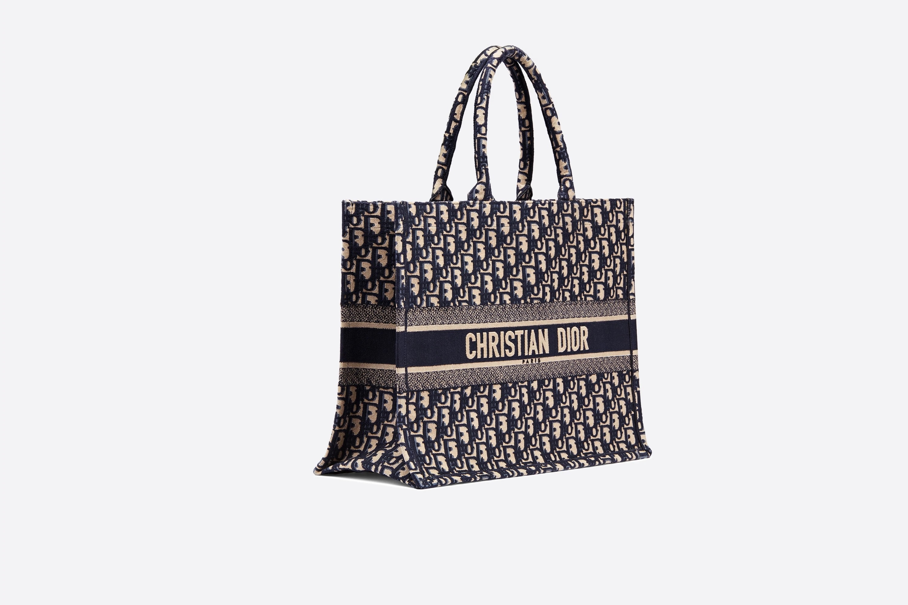 stores/kazkan/products/ICi1UOMbD4bmEV7Wg2yqiPcP15BAxhijFdHXWljy.jpeg