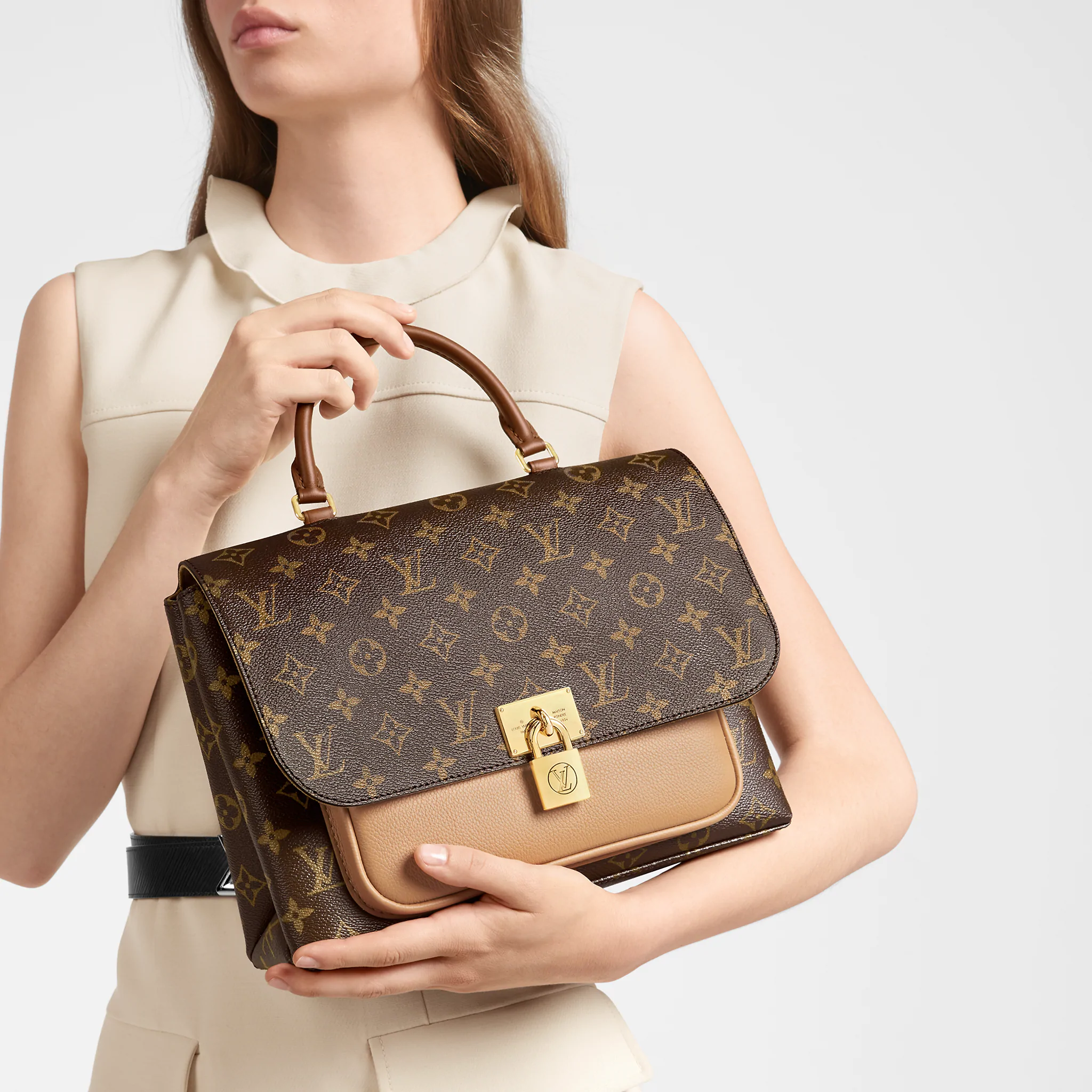 stores/kazkan/products/nVgj7YxdIn6Qd4OhBh8N9bOxLBw8WzajSxRrR5wa.png