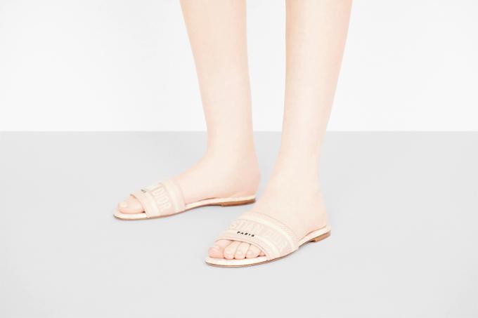 stores/kazkan/products/wvyTTQeZjIV0xvFTit47zJOJ2PRrQs7MKC7pBfwJ.jpeg