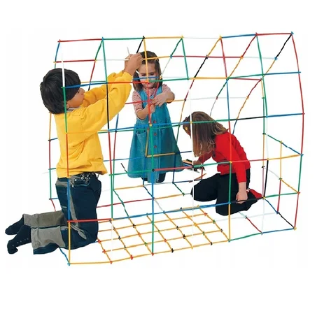 Pailles et connecteurs de construction