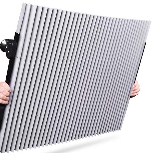 شماسة سيارة قابلة للسحب و مضادة للأشعة فوق البنفسجية