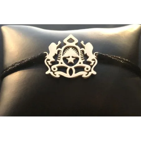 سوار العرش من الذهب الأسود