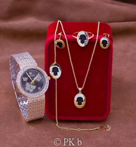 Packs Bijoux de 5 Pièces Et Montre collections 2020 M8