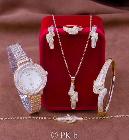 Packs Bijoux de 5 Pièces Et Montre collections 2020 M2