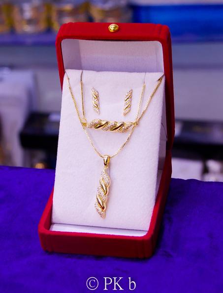 Packs Bijoux en plaqué or pour toutes les occasions