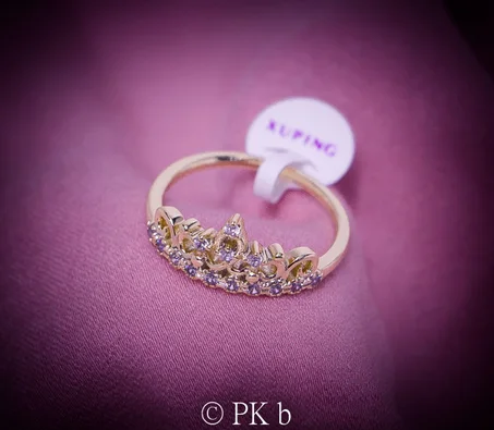 LHIMZA Mode Plaqué Or Joli couronne Dame Cristal Bague Princesse Bague