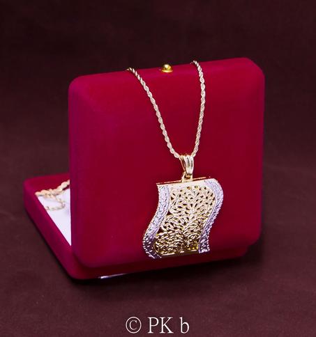 Collier Bijoux Plaqué Or Trés Chic