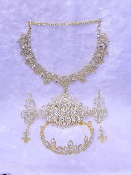 تخليلة تاج+حلاقة+كولي+بروش مضمة+خلالة| Takhlila marocaine couronne+Boucle d'oreille +Collier+ Broche de ceinture et Khlala M9
