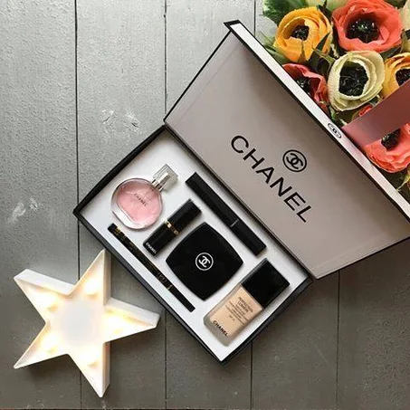 Chanel Set 6 in 1