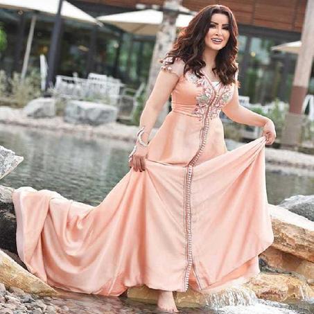 أزياء و موضة