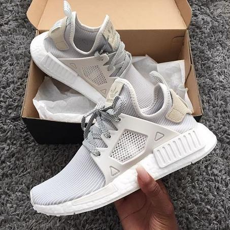 CHAUSSURES