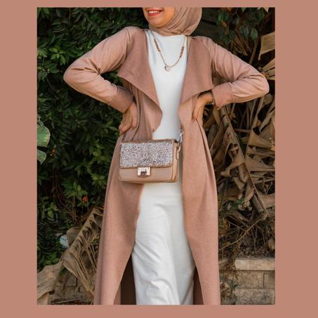 جاكيت حريمى طويل  + توصيل مجاني لحد باب البيت و الدفع عند الاستلام