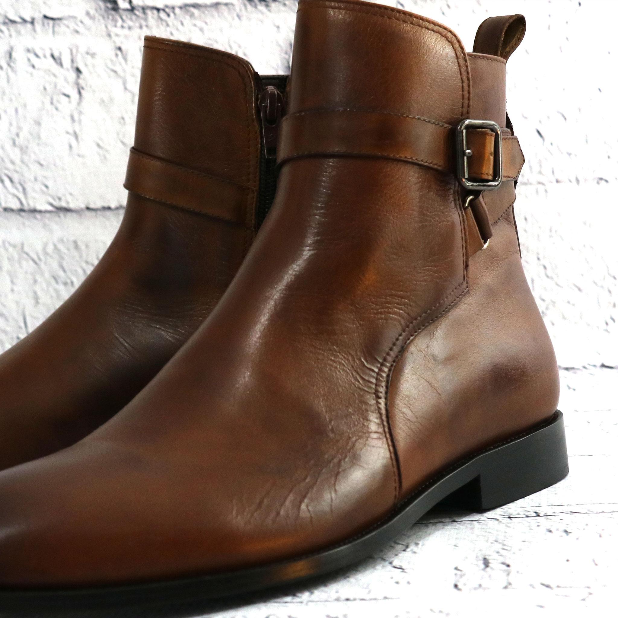 BOTTINE CUIR IINTERIEURE ET EXTERIEURE SEMELLE CUIR