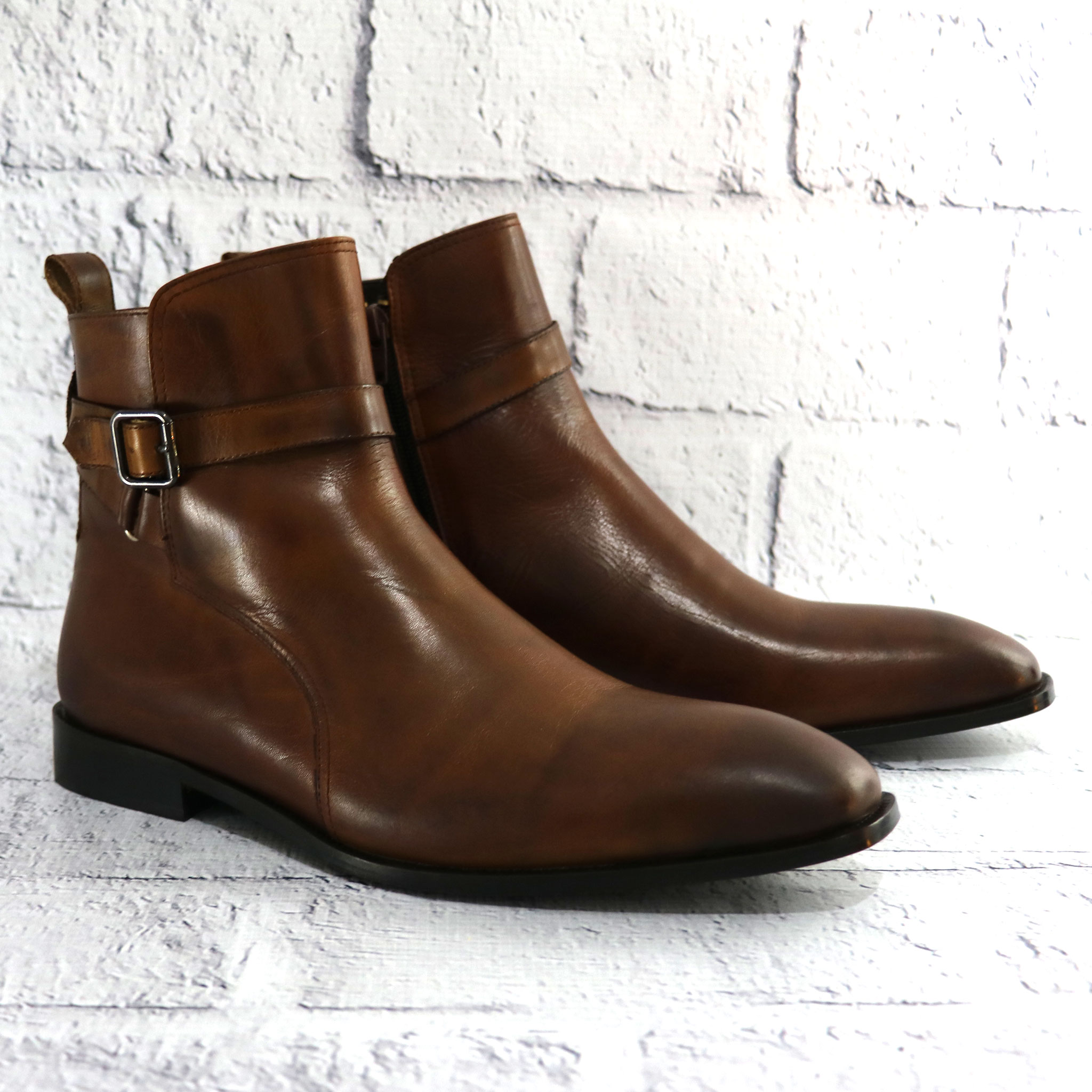 BOTTINE CUIR IINTERIEURE ET EXTERIEURE SEMELLE CUIR