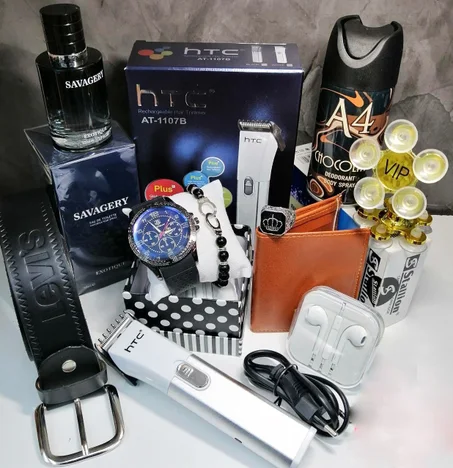 باك رجالي متكون من 10 اشياء