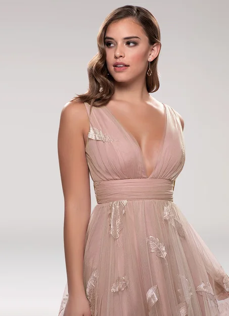 BLUSH MARK LOST IN PARADISE BLUSH EMBROIDERY MAXI DRESS