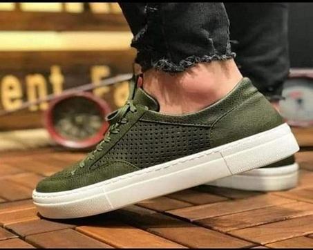 أحذية رجالية