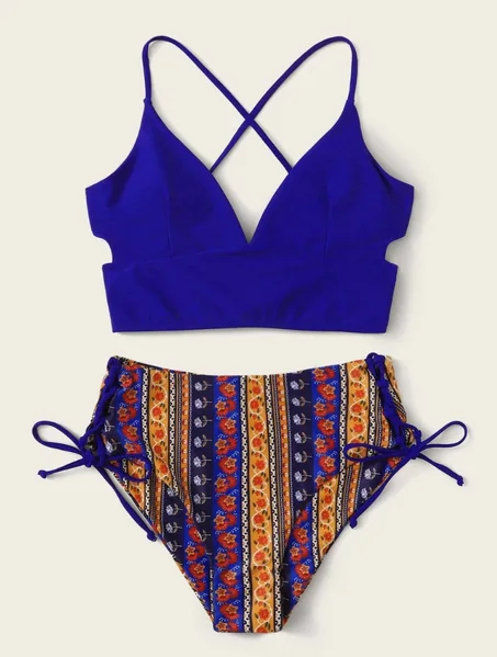 Bikini avec lacets