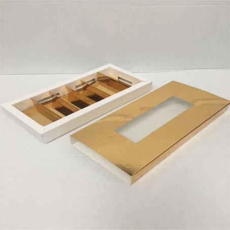 مجموعة (25) علبة ذهبية بتقسيمات داخلية