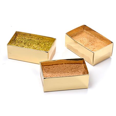 مجموعة (48) علبة ذهبية فاخرة للحلويات بغطاء شفاف