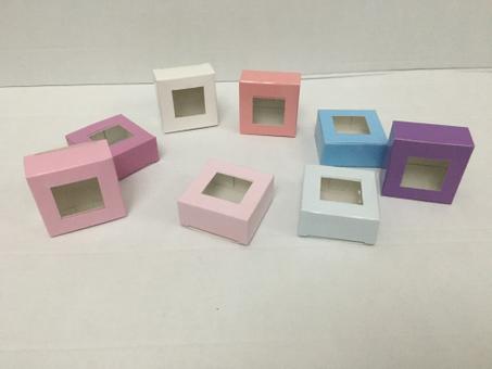 مجموعة (300) علب صغيرة ملونة للمناسبات والهدايا