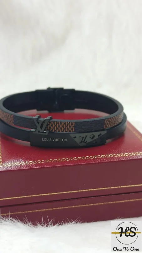 براسلي لويس فيتون