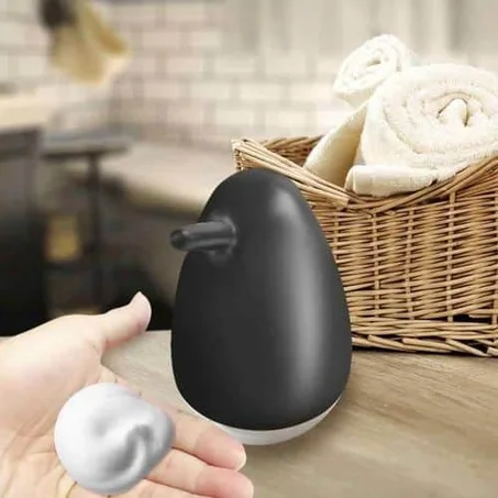 Distributeur de savon liquide non automatique à poussoir