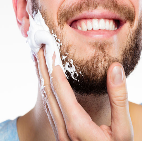 GELS / CRÈMES / MOUSSES À RASER