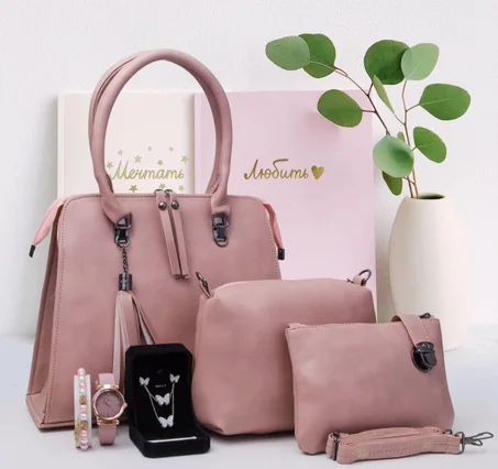 Sac à main bandoulière 5 pieces Confectionné en cuir