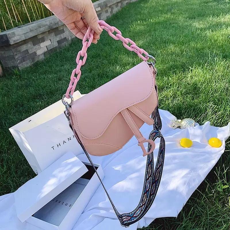 Queenury Bags