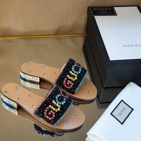 Women's sequin slide sandal