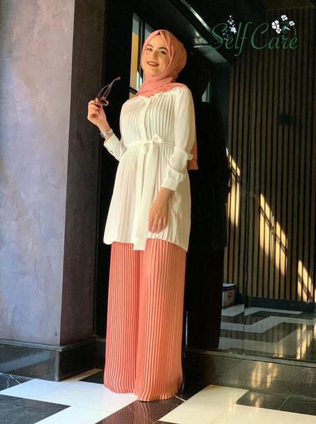 بلوزة صيفية -- Chemisier d'été