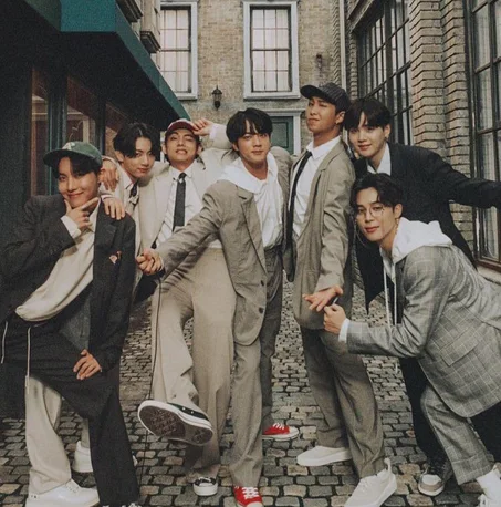 BTS COLLECTION