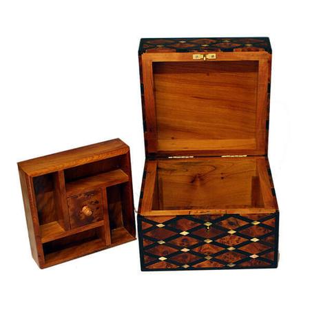 Cube Moroccan Dark Marquetry Jewelry BOX  in Thuya Wood and Mother of Pearls